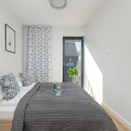 Kolo Brzegu Sea & Podczele By Renters *